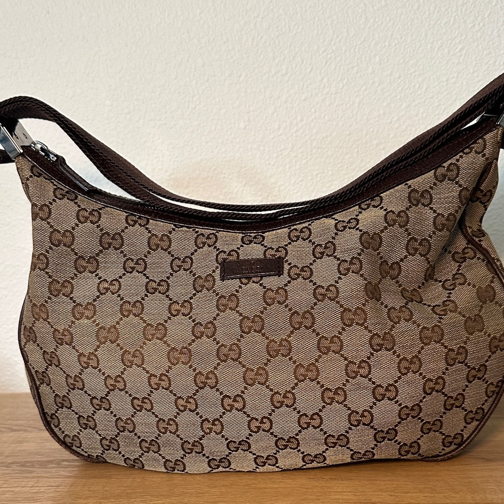 Authentic Gucci GG Canvas Half-Moon Shoulder Bag | Style 122790